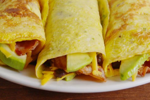Koolhydraatarm ontbijt - Breakfast Burrito's (eiwraps)